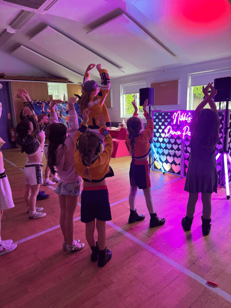 Themed & Classic Discos and Dance Parties