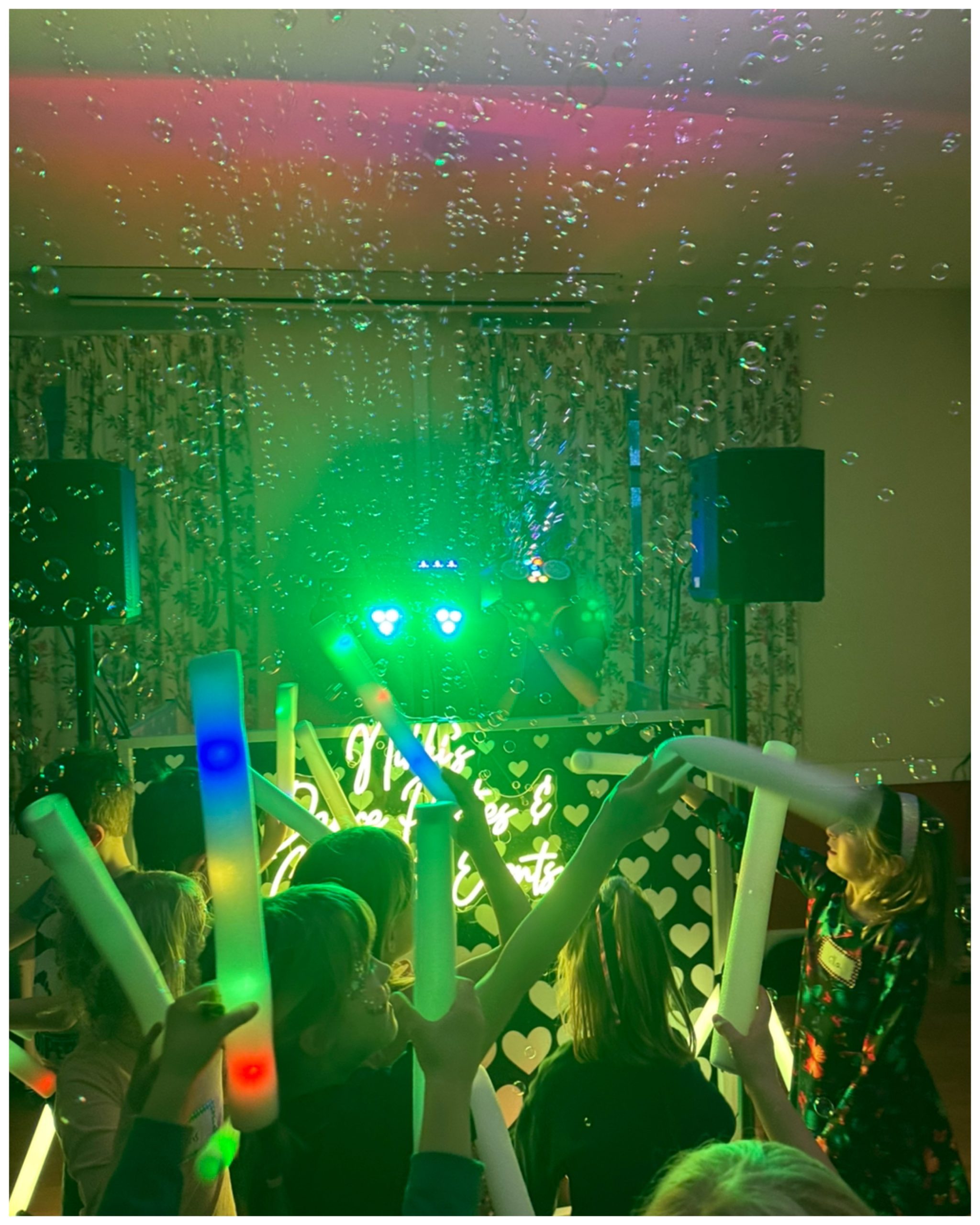 Themed & Classic Discos and Dance Parties