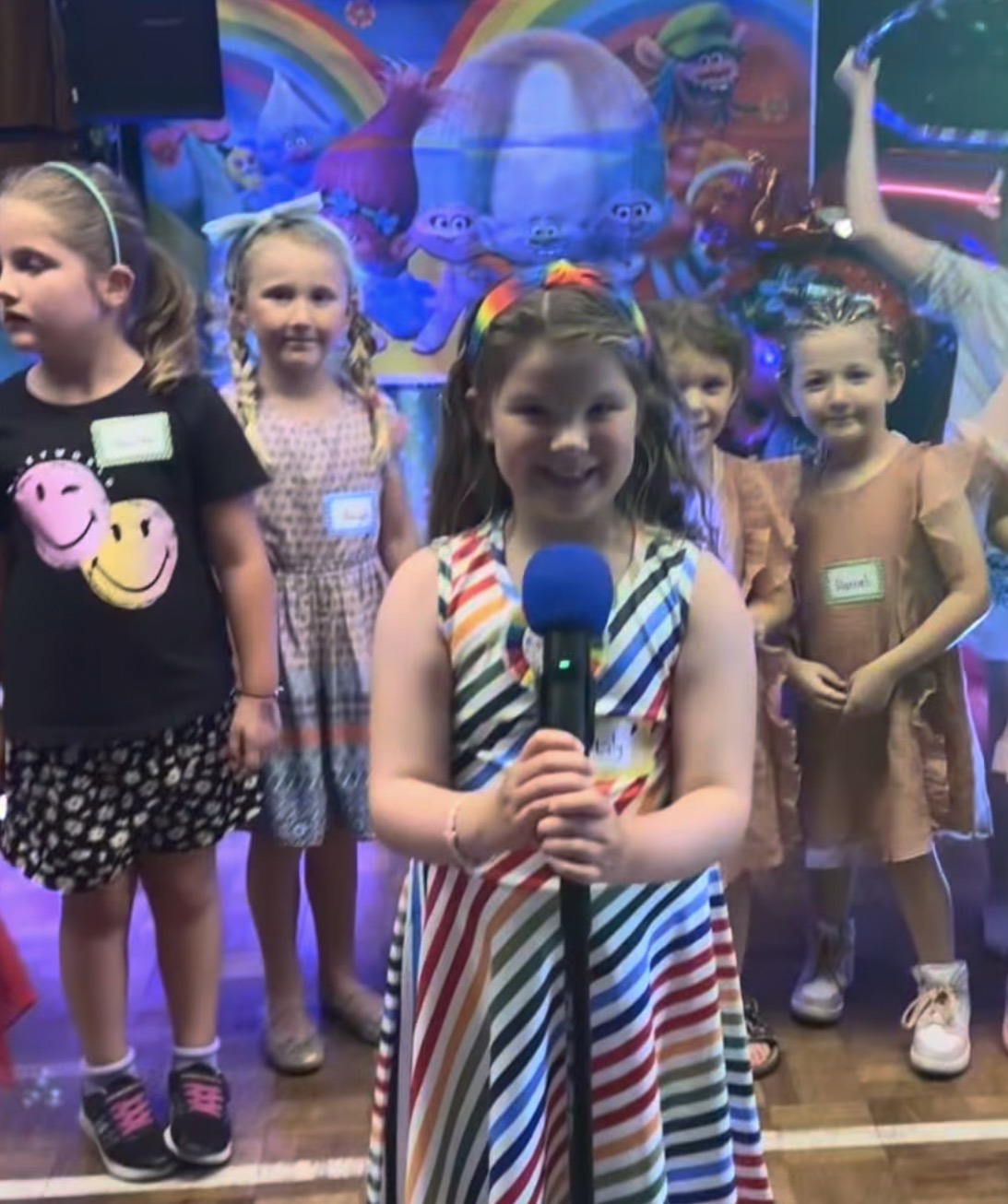 Let’s get scrappy karaoke and disco party 🎤📔🪩